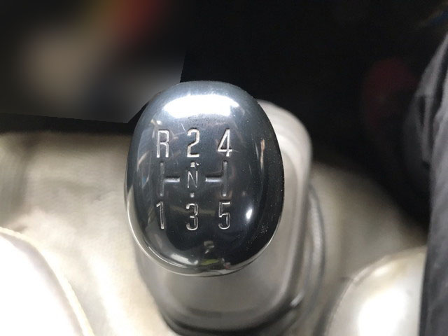 いすゞエルフダブルキャブ（Wキャブ）小型（2t・3t）[写真29]