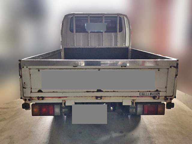 いすゞエルフダブルキャブ（Wキャブ）小型（2t・3t）[写真06]