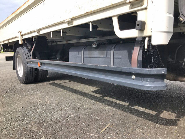 日野デュトロ平ボディ小型（2t・3t）[写真18]