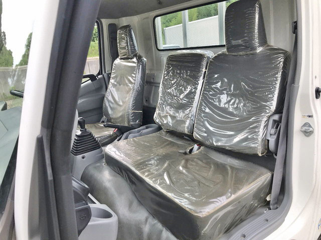 日野デュトロ平ボディ小型（2t・3t）[写真32]