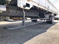 いすゞフォワード平ボディ中型（4t）[写真19]