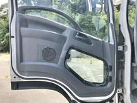 いすゞフォワード平ボディ中型（4t）[写真29]