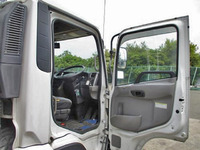 UDトラックスコンドル冷凍車（冷蔵車）中型（4t）[写真18]