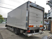 UDトラックスコンドル冷凍車（冷蔵車）中型（4t）[写真04]