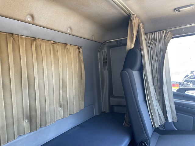 日野レンジャーアルミウイング中型（4t）[写真34]