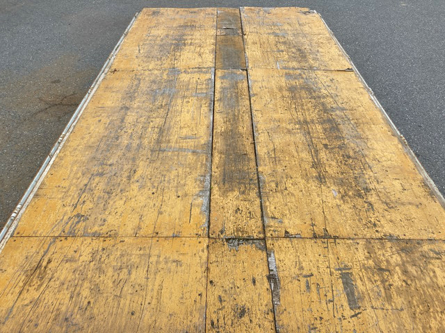 いすゞフォワードクレーン3段中型（4t）[写真12]