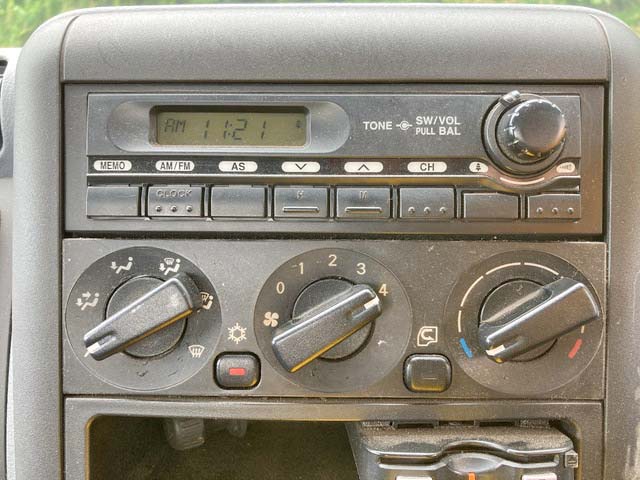 三菱ふそうキャンター平ボディ小型（2t・3t）[写真37]