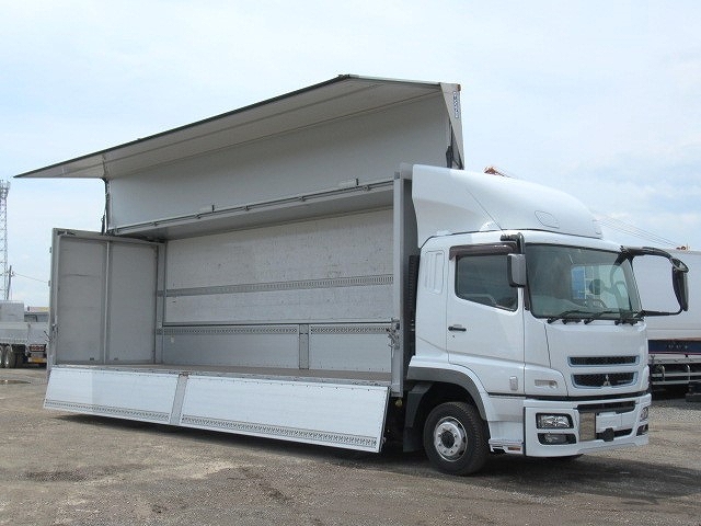 三菱ふそうスーパーグレートアルミウイング大型（10t）[写真01]