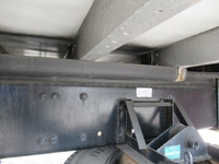 三菱ふそうスーパーグレートアルミウイング大型（10t）[写真18]