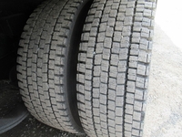 三菱ふそうスーパーグレートアルミウイング大型（10t）[写真39]