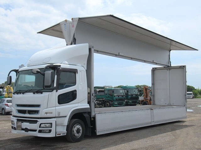 三菱ふそうスーパーグレートアルミウイング大型（10t）[写真06]