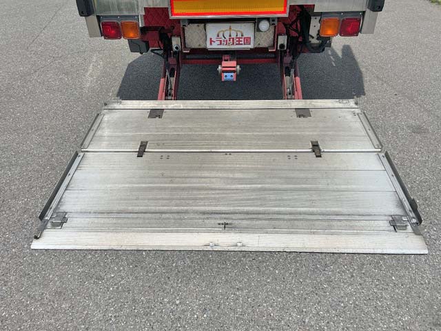 いすゞフォワード冷凍車（冷蔵車）増トン（6t・8t）[写真19]