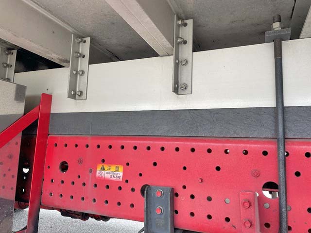 いすゞフォワード冷凍車（冷蔵車）増トン（6t・8t）[写真25]