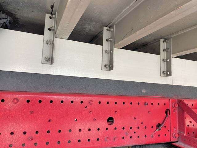 いすゞフォワード冷凍車（冷蔵車）増トン（6t・8t）[写真26]