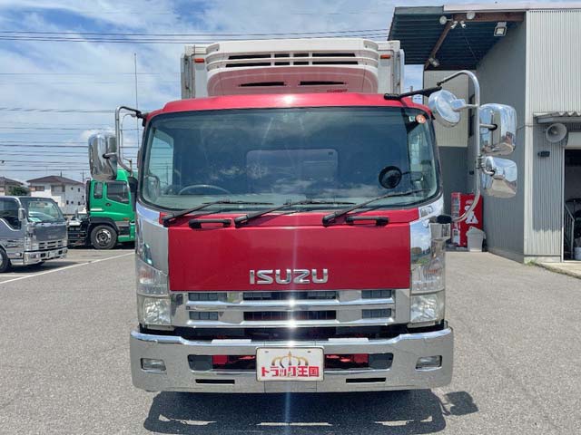 いすゞフォワード冷凍車（冷蔵車）増トン（6t・8t）[写真06]