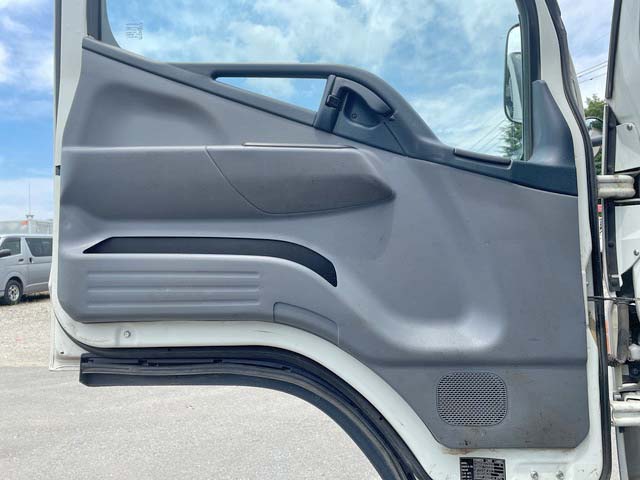 三菱ふそうキャンターダンプ小型（2t・3t）[写真31]