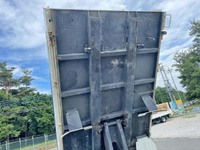 三菱ふそうキャンターダンプ小型（2t・3t）[写真19]