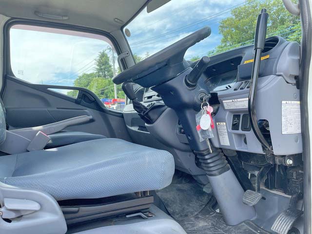 三菱ふそうキャンターダンプ小型（2t・3t）[写真37]