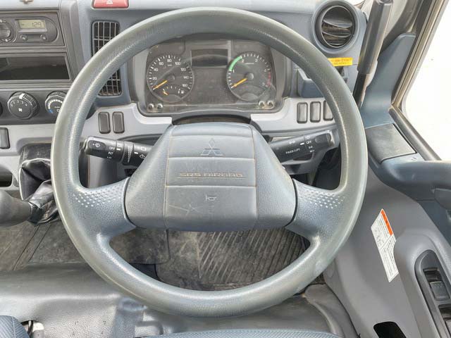 三菱ふそうキャンターダンプ小型（2t・3t）[写真38]