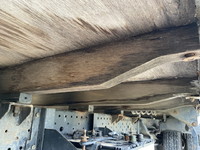 いすゞエルフ平ボディ小型（2t・3t）[写真18]