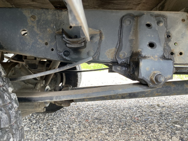 いすゞエルフ平ボディ小型（2t・3t）[写真20]