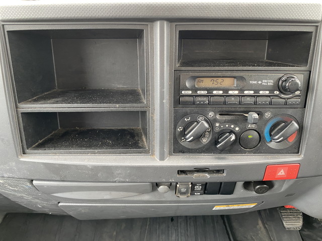 いすゞエルフ平ボディ小型（2t・3t）[写真34]