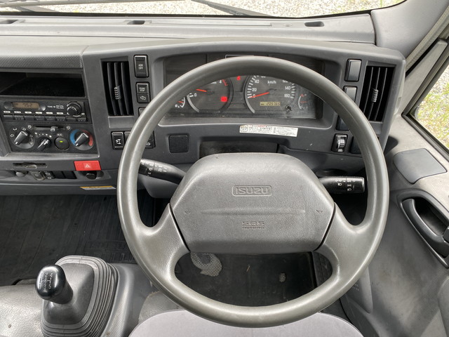 いすゞエルフ平ボディ小型（2t・3t）[写真35]