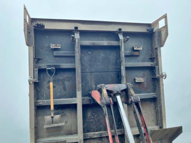 日野レンジャーダンプ増トン（6t・8t）[写真19]