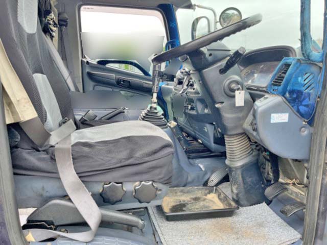 日野レンジャーダンプ増トン（6t・8t）[写真31]