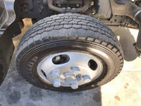 三菱ふそうキャンター平ボディ小型（2t・3t）[写真16]