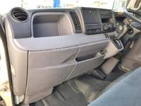 三菱ふそうキャンター平ボディ小型（2t・3t）[写真27]