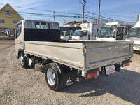 三菱ふそうキャンター平ボディ小型（2t・3t）[写真04]