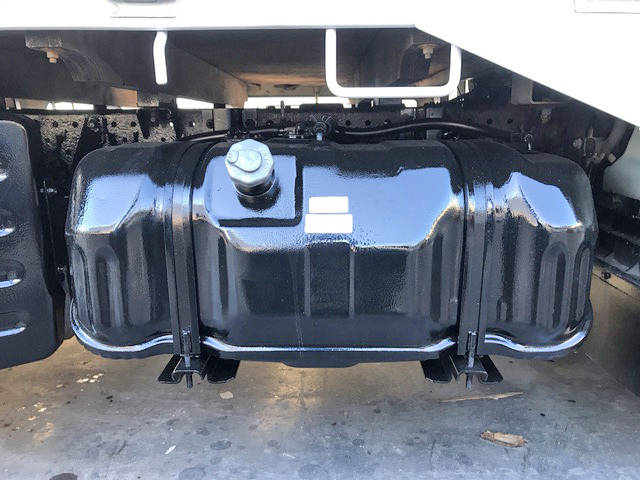 いすゞエルフ平ボディ小型（2t・3t）[写真18]