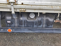 いすゞエルフ平ボディ小型（2t・3t）[写真16]