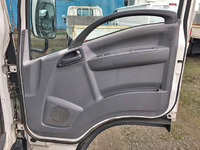 いすゞエルフ平ボディ小型（2t・3t）[写真23]