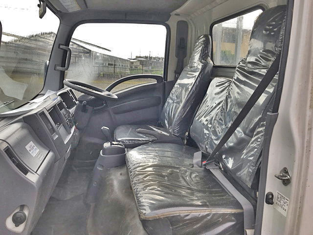 いすゞエルフ平ボディ小型（2t・3t）[写真24]