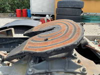 UDトラックスクオントレーラーヘッド（トラクターヘッド）大型（10t）[写真13]