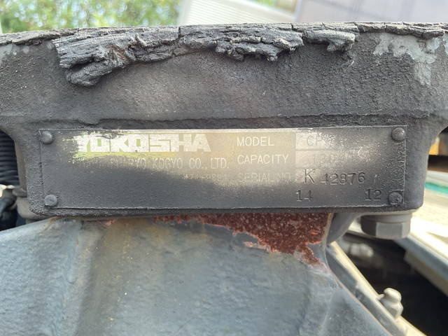 UDトラックスクオントレーラーヘッド（トラクターヘッド）大型（10t）[写真15]