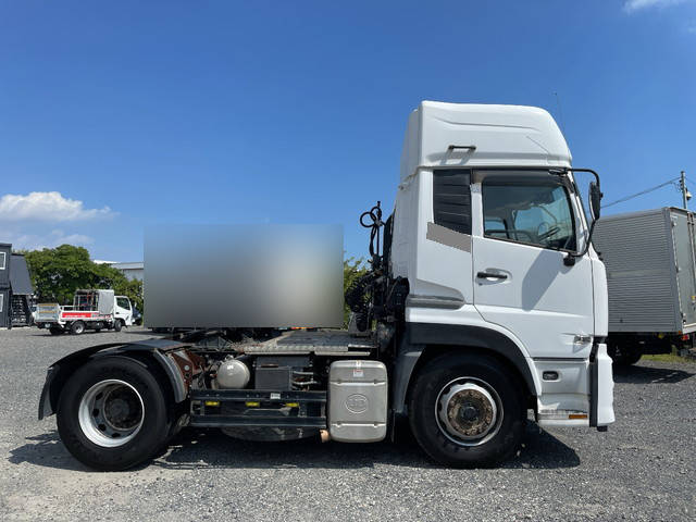 UDトラックスクオントレーラーヘッド（トラクターヘッド）大型（10t）[写真06]
