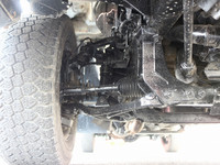 三菱ふそうキャンターガッツ平ボディ小型（2t・3t）[写真16]