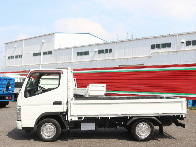 三菱ふそうキャンターガッツ平ボディ小型（2t・3t）[写真05]