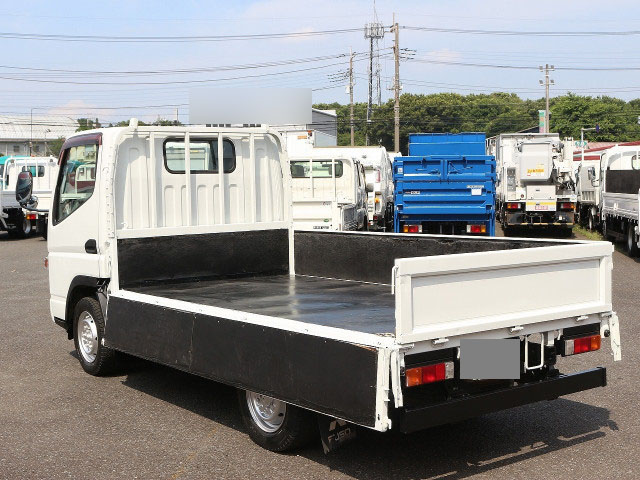 三菱ふそうキャンターガッツ平ボディ小型（2t・3t）[写真09]