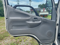 日野デュトロ平ボディ小型（2t・3t）[写真18]