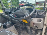 日野デュトロ平ボディ小型（2t・3t）[写真23]