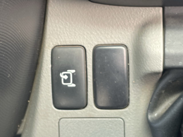 日野デュトロ平ボディ小型（2t・3t）[写真31]