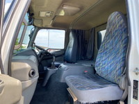 三菱ふそうファイターアルミウイング中型（4t）[写真23]