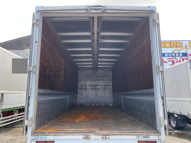 三菱ふそうファイターアルミウイング中型（4t）[写真09]