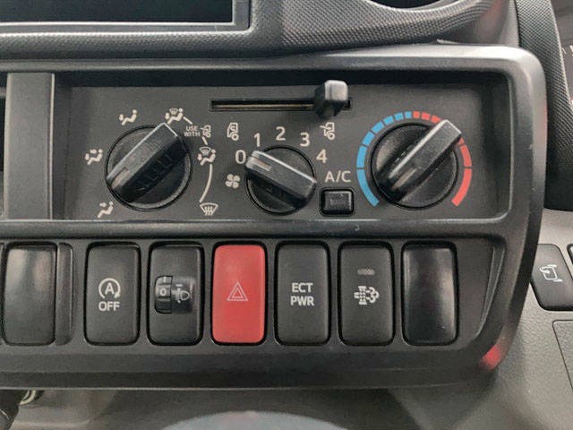 日野デュトロクレーン4段小型（2t・3t）[写真36]