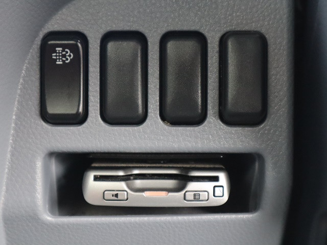 三菱ふそうキャンターアルミバン小型（2t・3t）[写真37]