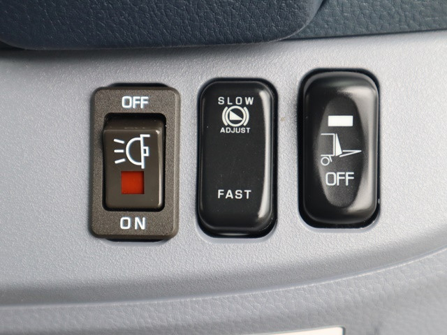 三菱ふそうキャンターアルミバン小型（2t・3t）[写真39]